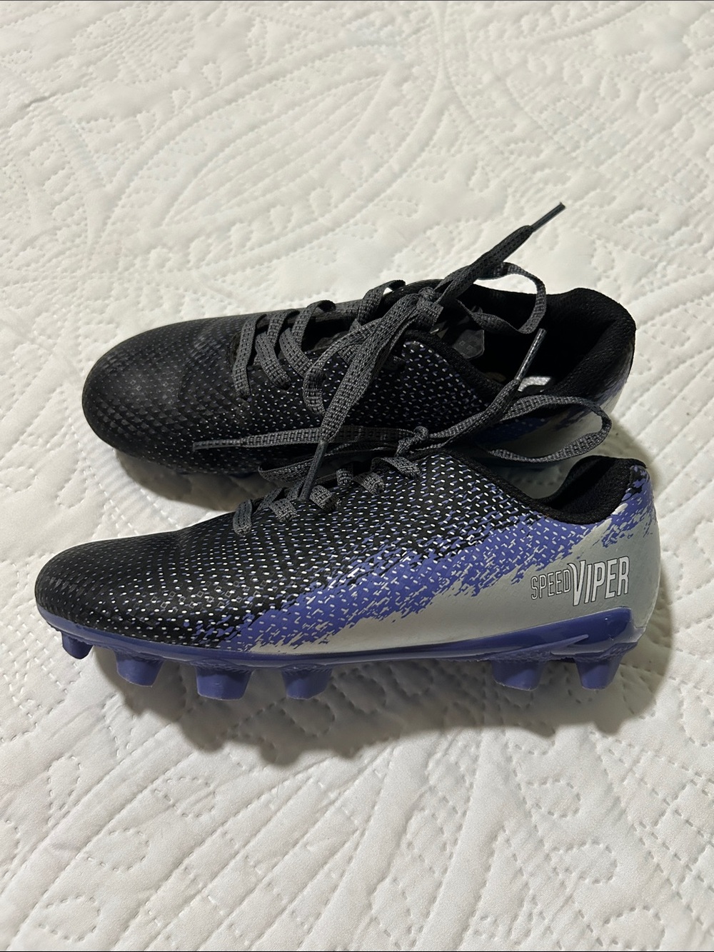 DSG Kids' Black and Purple Speed Viper Soccer Cleats Sz: 1